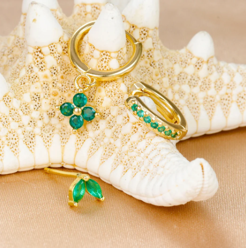 Clover Earrings Set 18K, worn on model