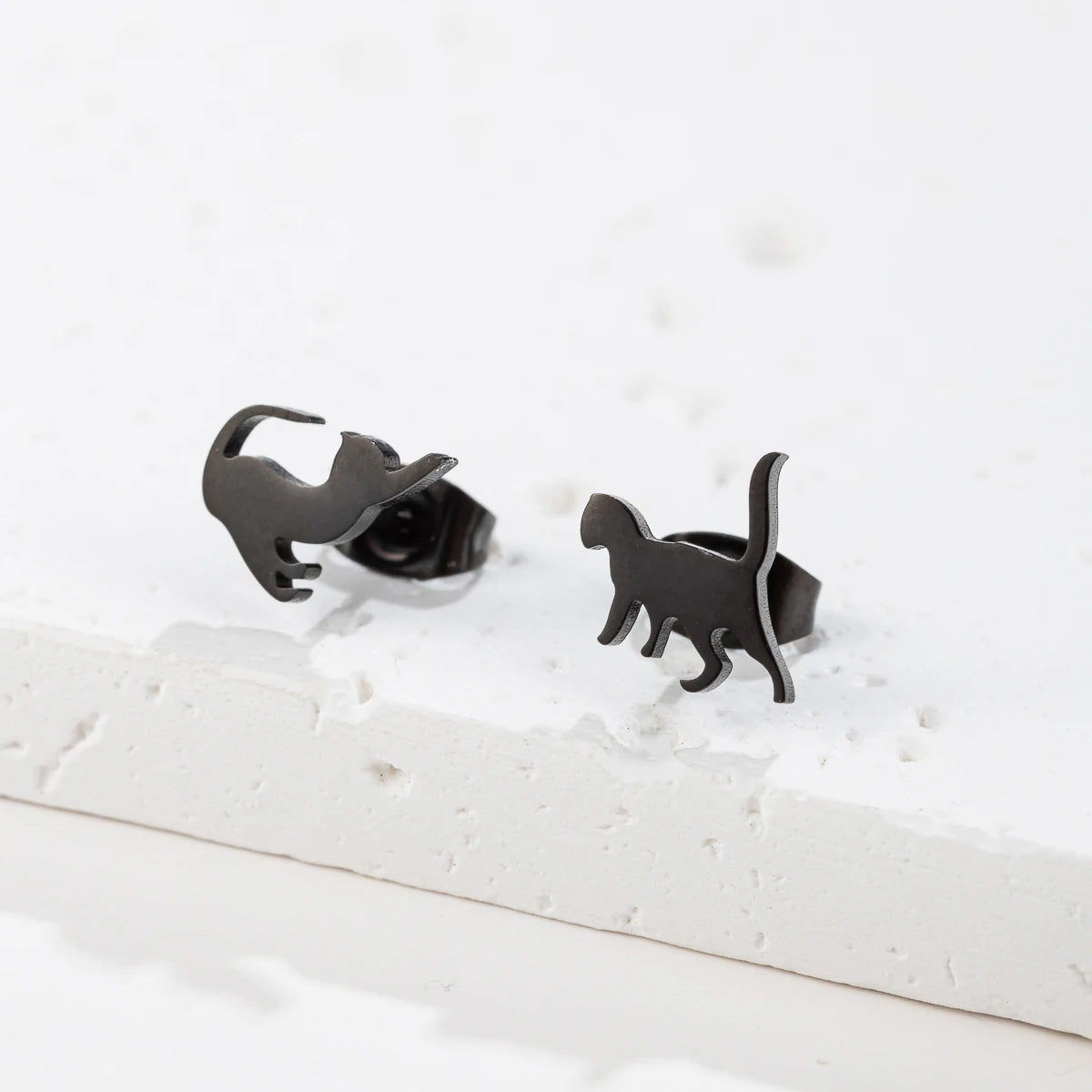 Mini Cat Studs, black tone