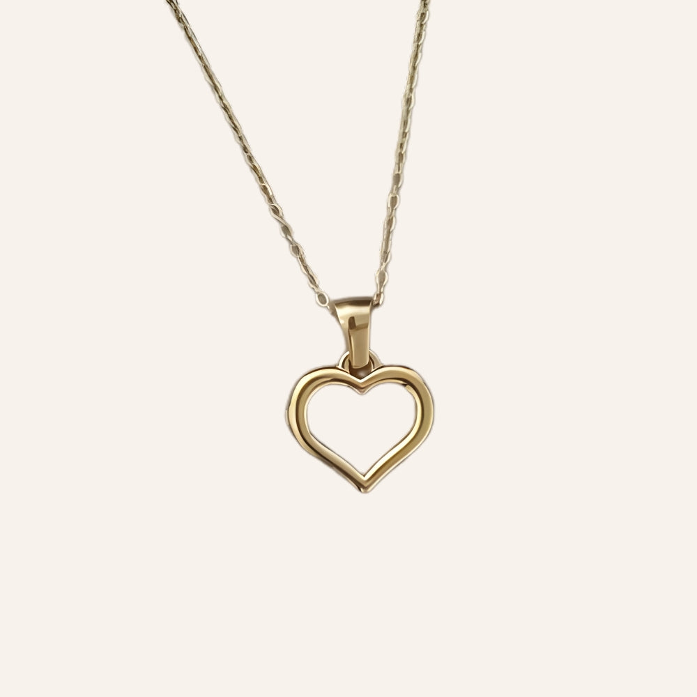 Heart Glow 18K Necklace – Minimalist Gold Plated Heart Necklace