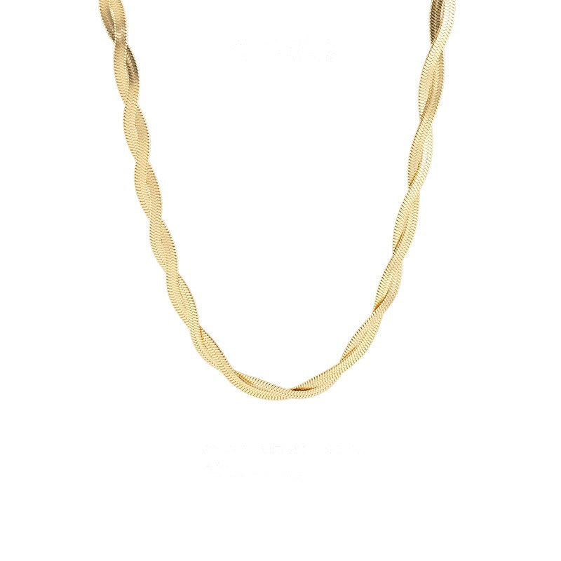 Double Blade Chain, close-up