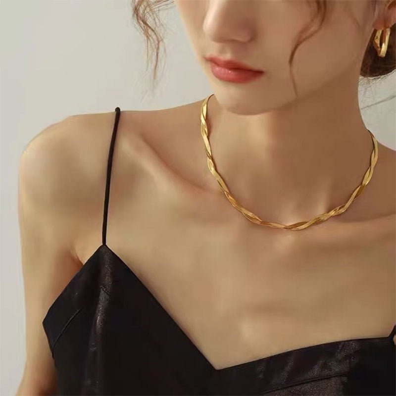 Double Blade Chain bracelet, gold tone
