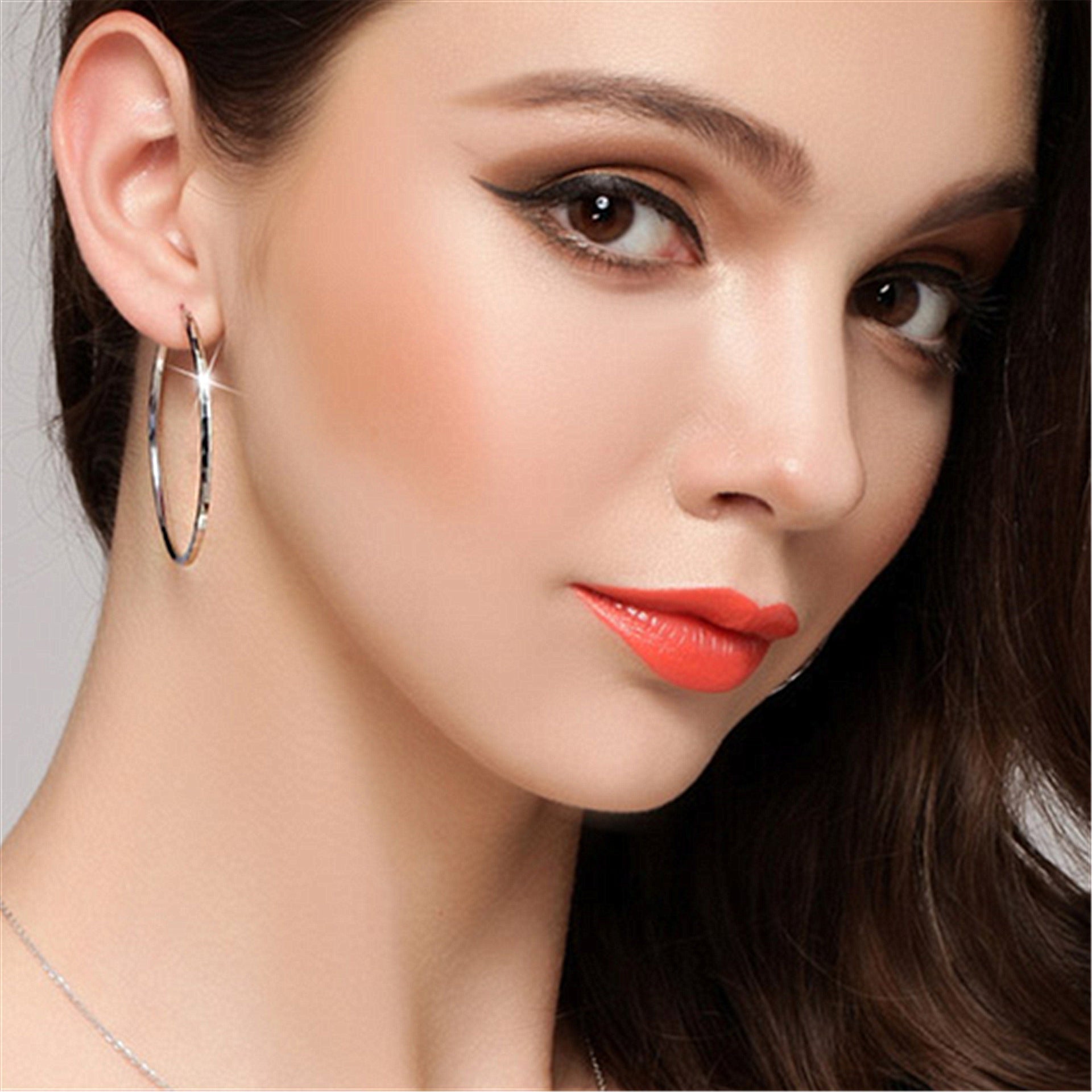 Bold Arc Hoop Earrings - Auricelia