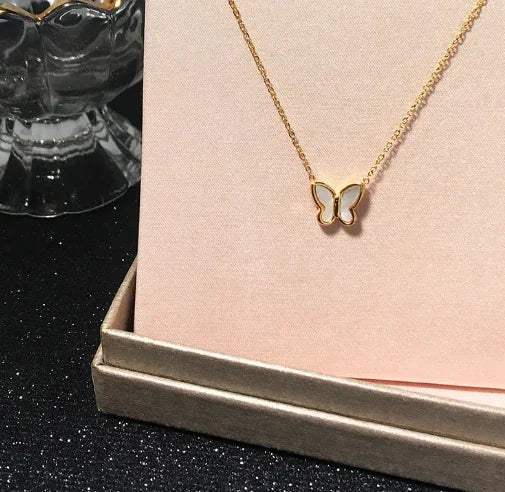 Butterfly Shift Necklace - Auricelia