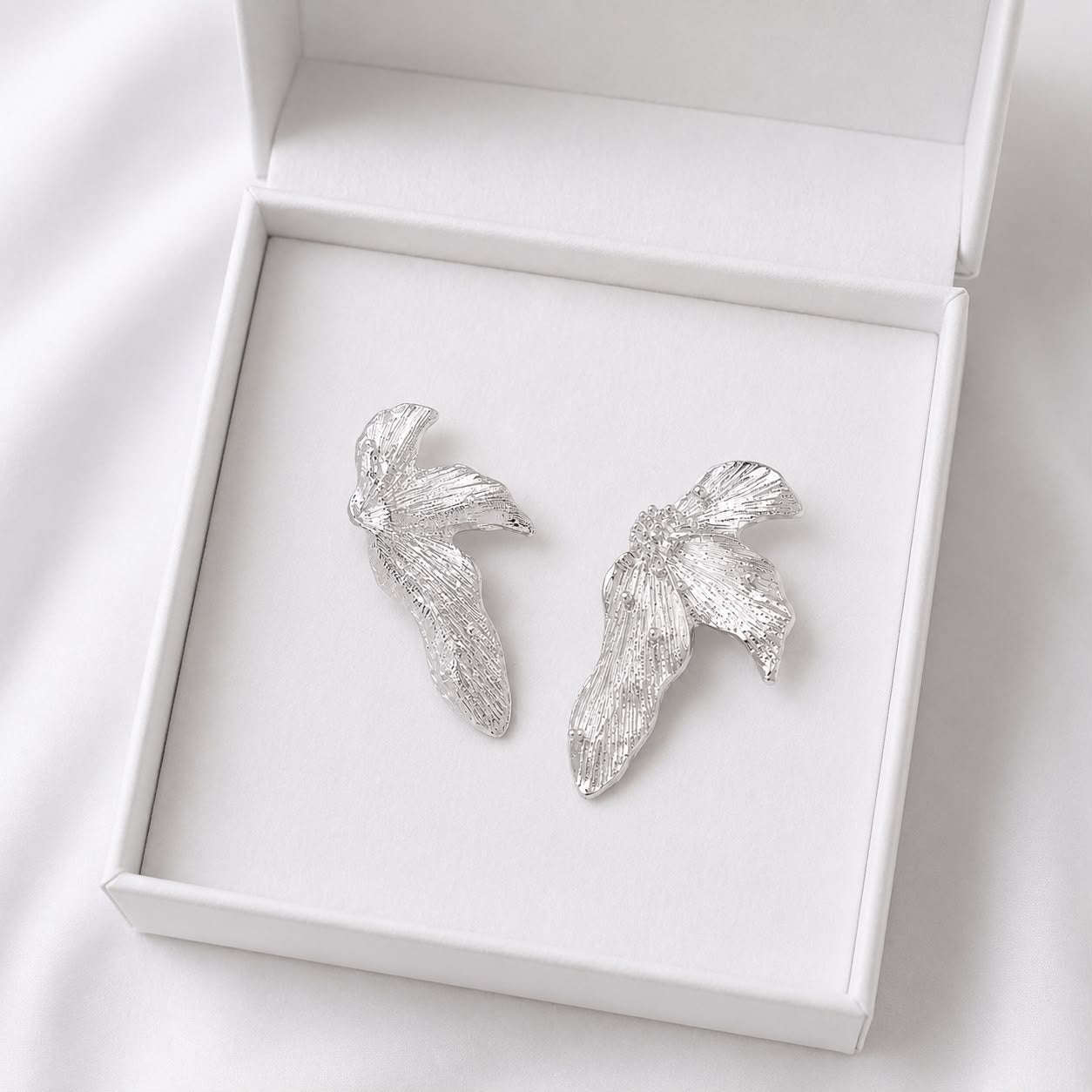 Fallen Leaf Earrings - Auricelia