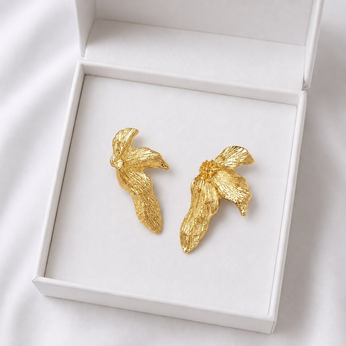 Fallen Leaf Earrings - Auricelia
