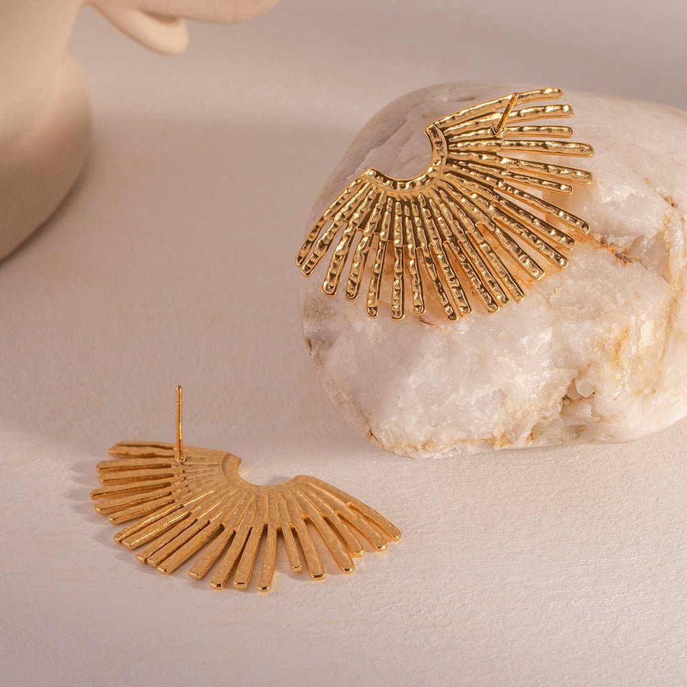 Half Sunflower Earrings - Auricelia