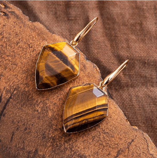 Rose Quartz Shield Dangle Earrings - Auricelia