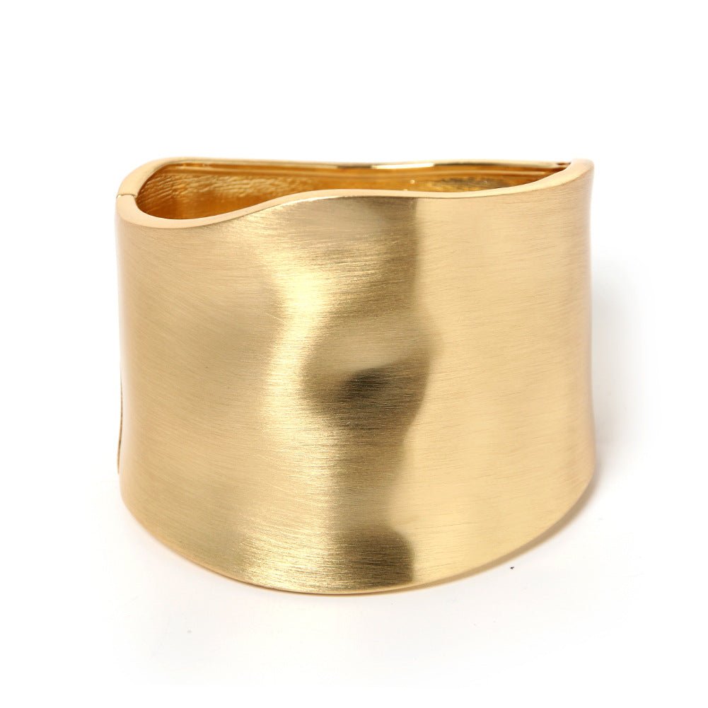 Wide Band Bracelet - Auricelia